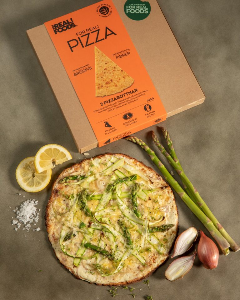 Pizza Bianco with asparagus, lemon & parmesan For Real! Foods